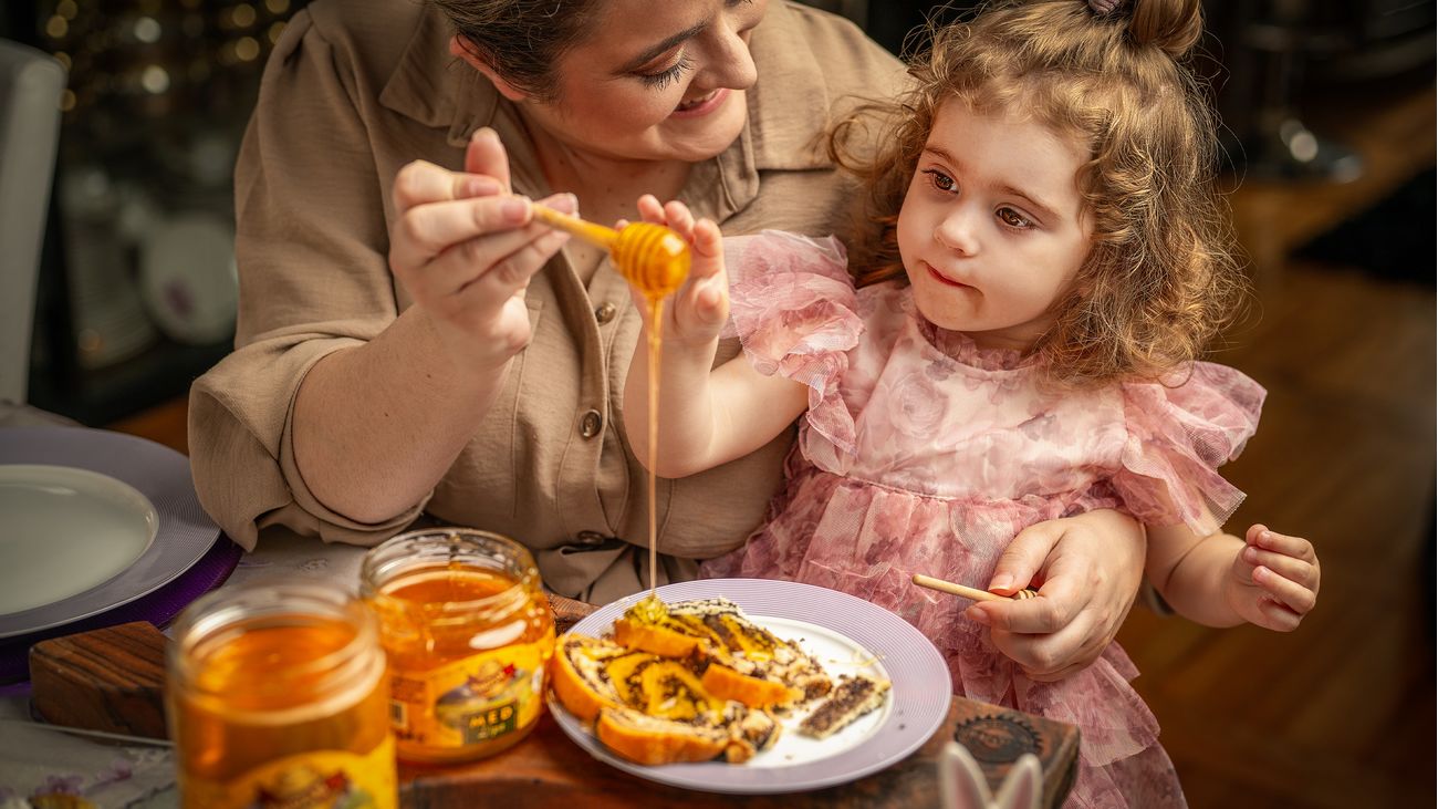 Kinder und Honig – Gesund und lecker eingeführt Kinder und Honig – Gesund und lecker eingeführt