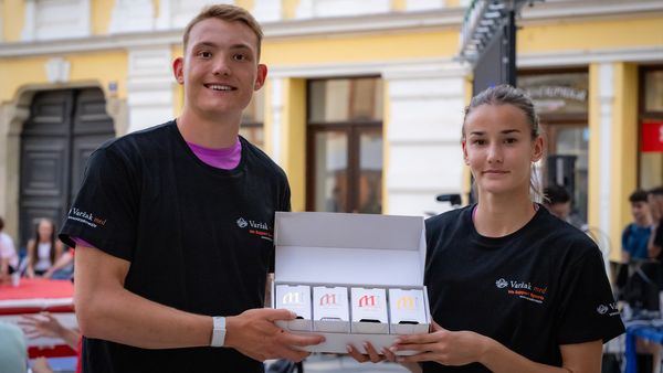 Varžak Med – Ponosni Sponzor Atletskog Kluba AK "Sloboda"